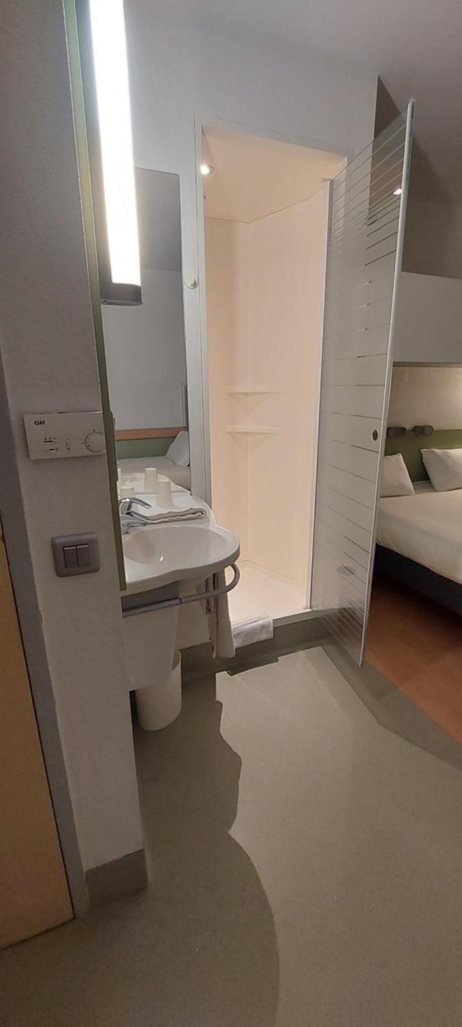 Ibis Budget Issoire Ngoại thất bức ảnh
